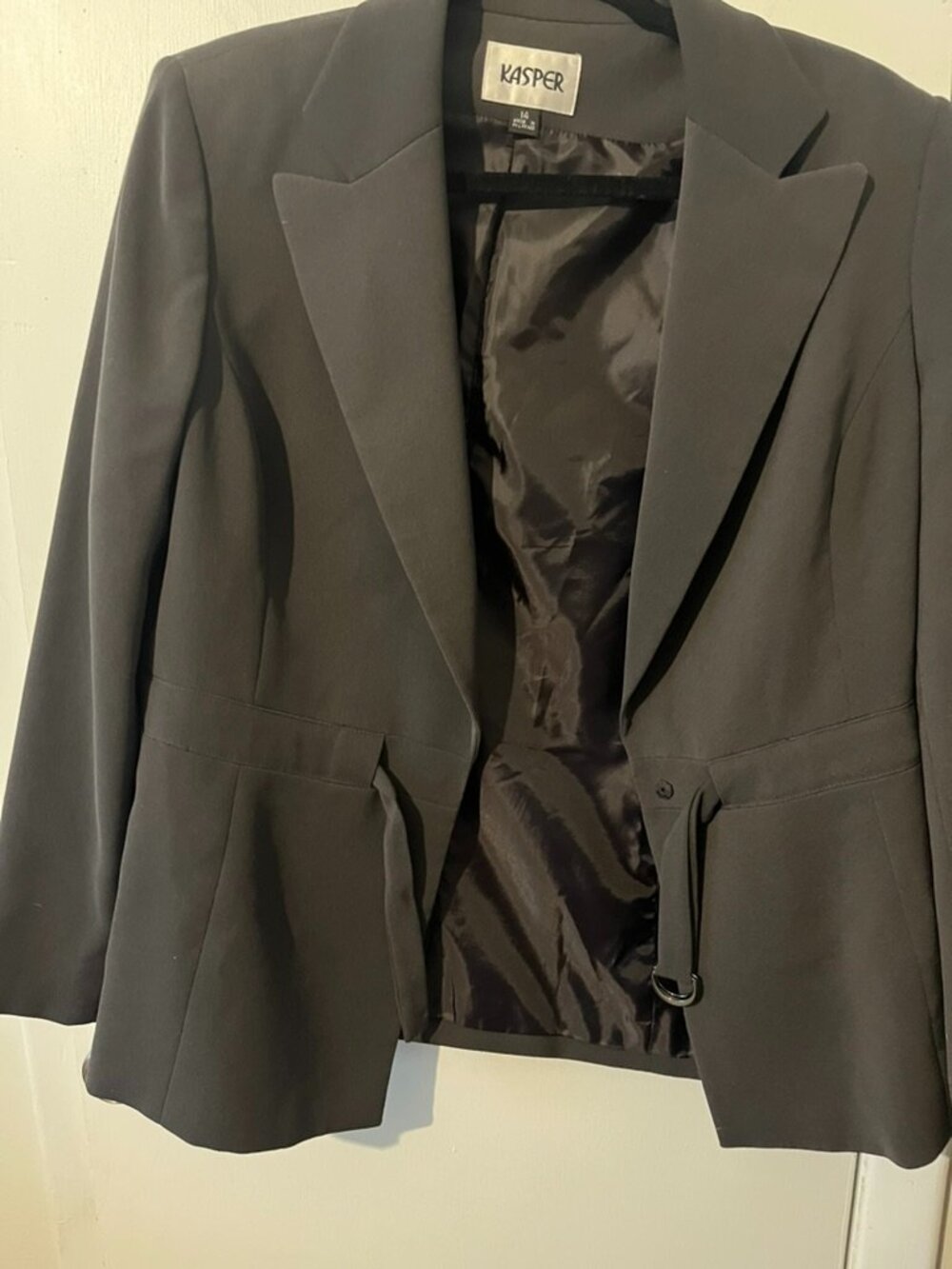 KASPER CHARCOAL LINED BLAZER HAS BELT/ ONE SNAP SZ 14